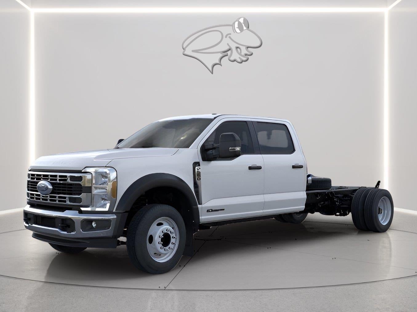 2026 Ford Super Duty F-550 Drw XL CHASSIS ONLY