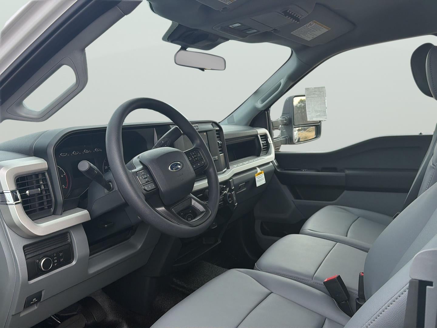 2026 Ford Super Duty F-450 DRW XL CHASSIS ONLY