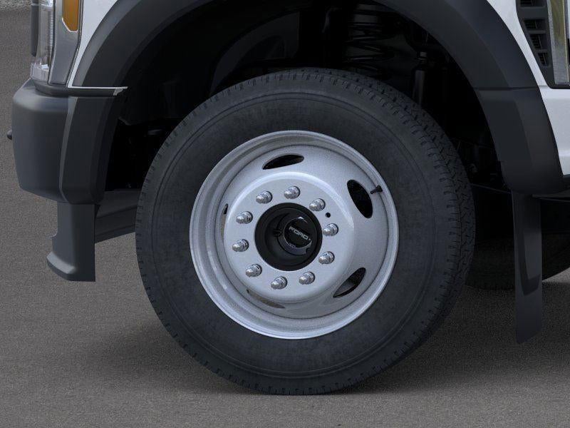 2026 Ford Super Duty F-450 DRW XL CHASSIS ONLY