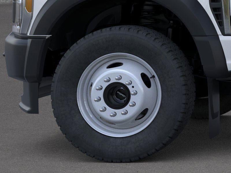 2026 Ford Super Duty F-550 DRW XL CHASSIS ONLY