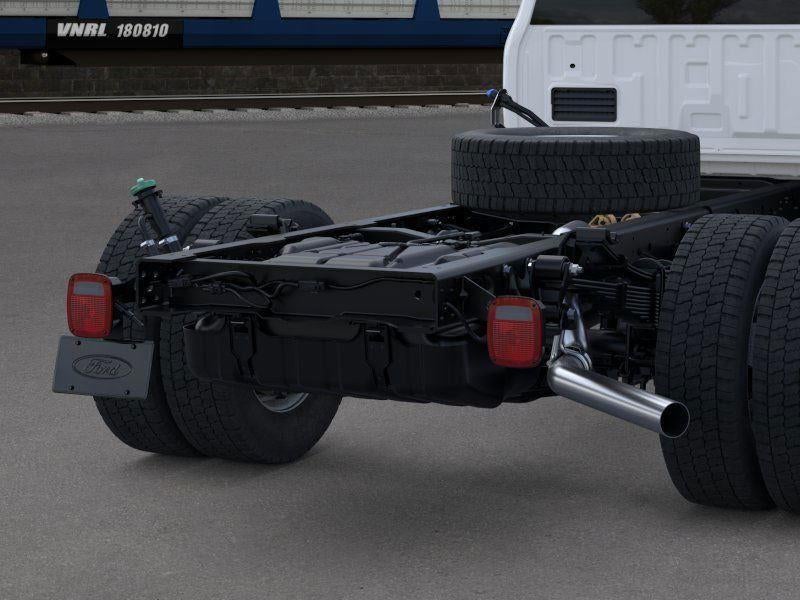 2026 Ford Super Duty F-550 DRW XL CHASSIS ONLY