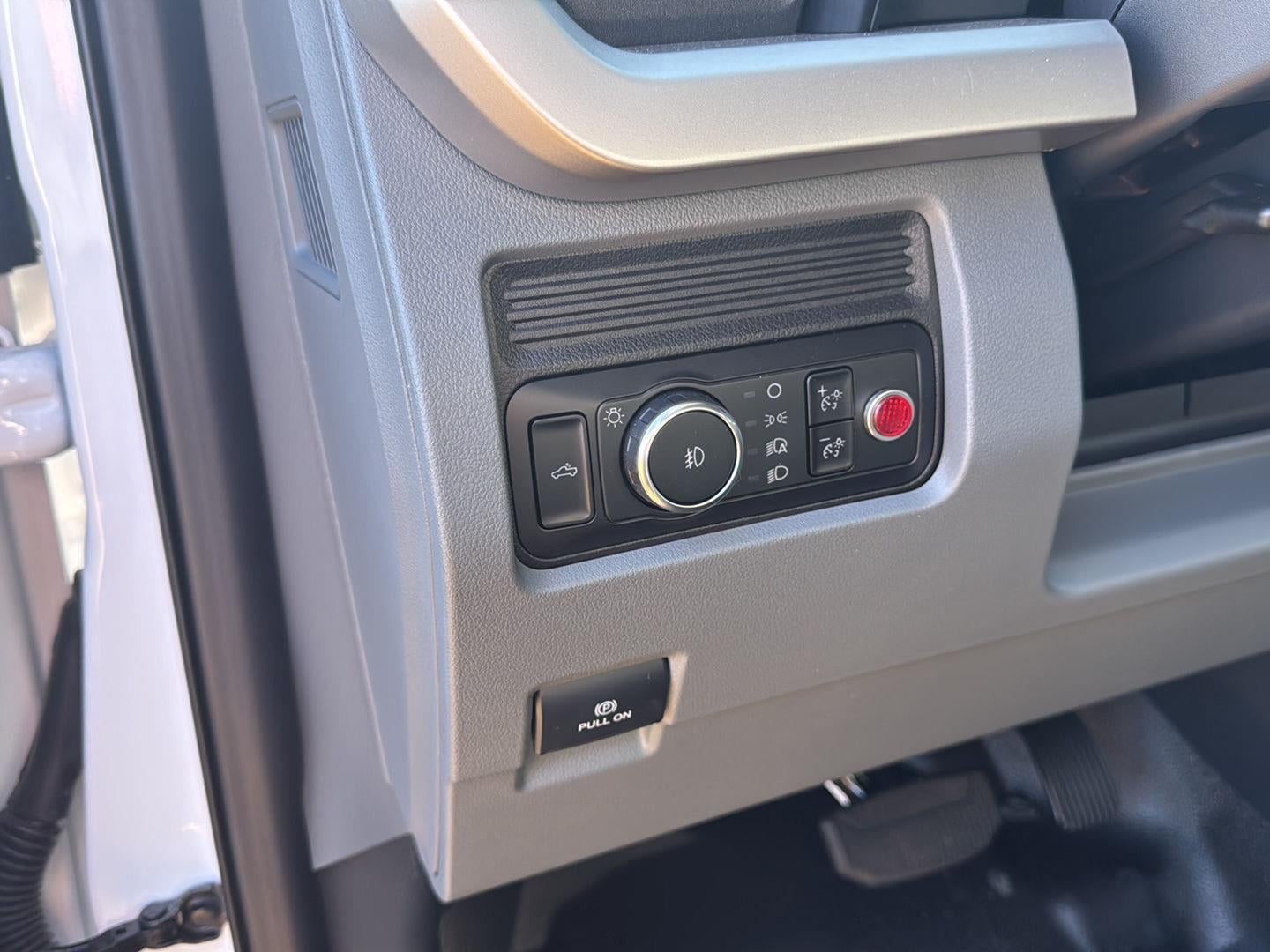 2024 Ford Super Duty F-550 DRW 12' RUGBY HEAVY DUTY STAKELESS LANDSCAPE BODY, 48" BARN DOORS, MANUAL TARP, 36' FULL CAB SHIELD, DROP DOWN COMBO HITCH 2 5/16"