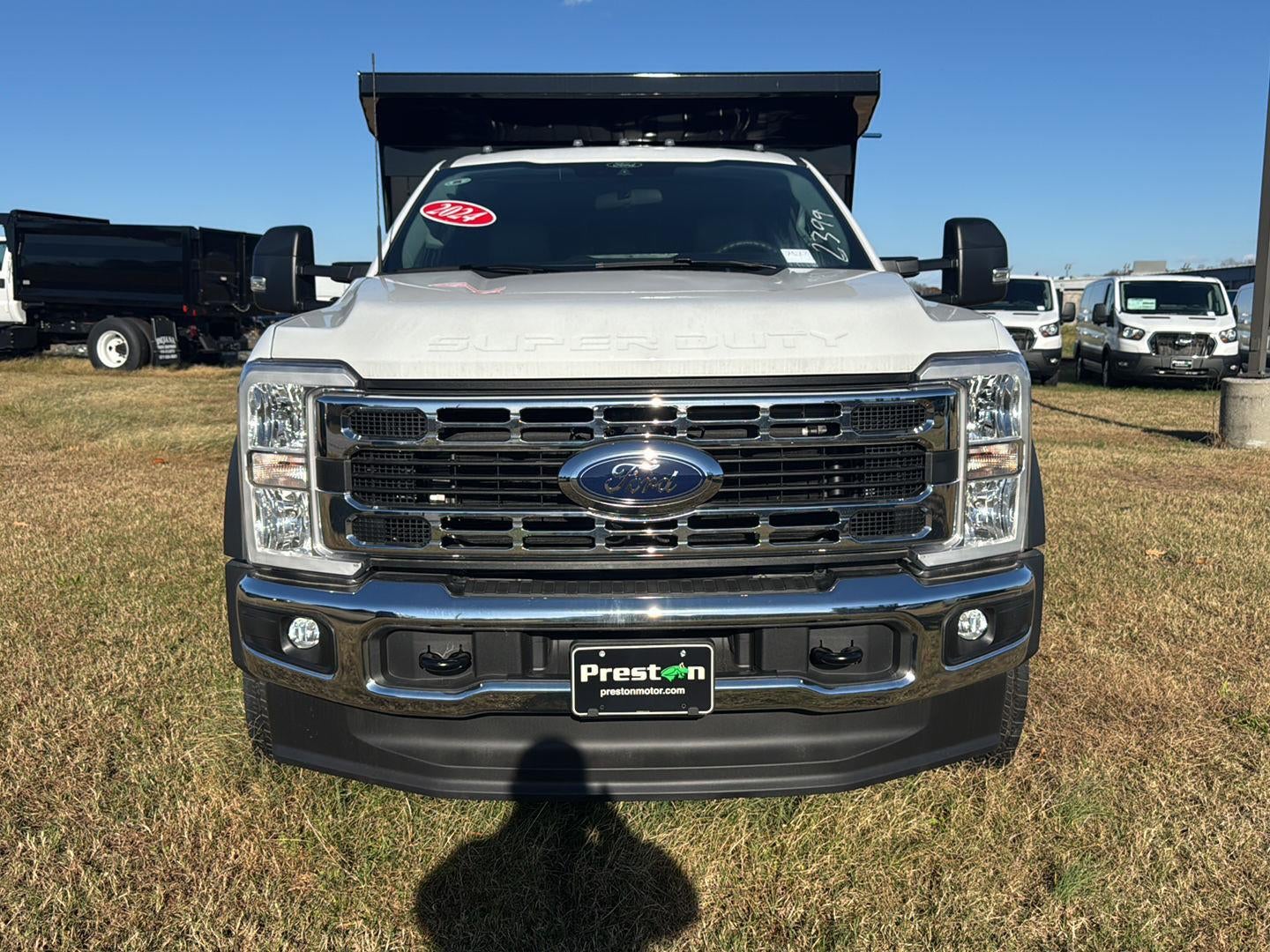 2024 Ford Super Duty F-550 DRW 12' RUGBY HEAVY DUTY STAKELESS LANDSCAPE BODY, 48" BARN DOORS, MANUAL TARP, 36' FULL CAB SHIELD, DROP DOWN COMBO HITCH 2 5/16"