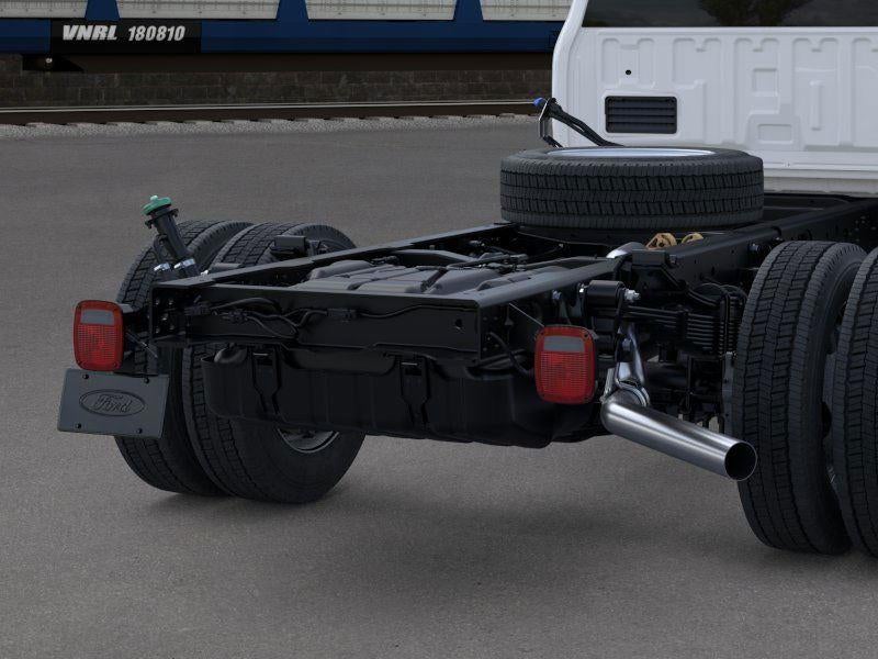 2026 Ford Super Duty F-550 DRW XL CHASSIS ONLY