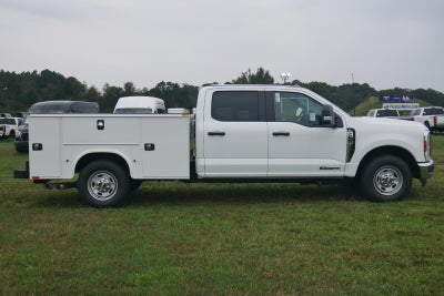 2025 Ford Super Duty F-250 8' KNAPHEIDE SERVICE BODY, SPRAY IN LINER, CLASS V HITCH