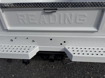 2026 Ford Super Duty F-250 8' READING CLASSIC II SERVICE BODY WITH C260 PACKAGE