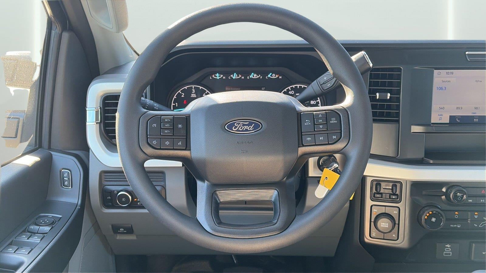 2027 Ford F-350 F-350® XL