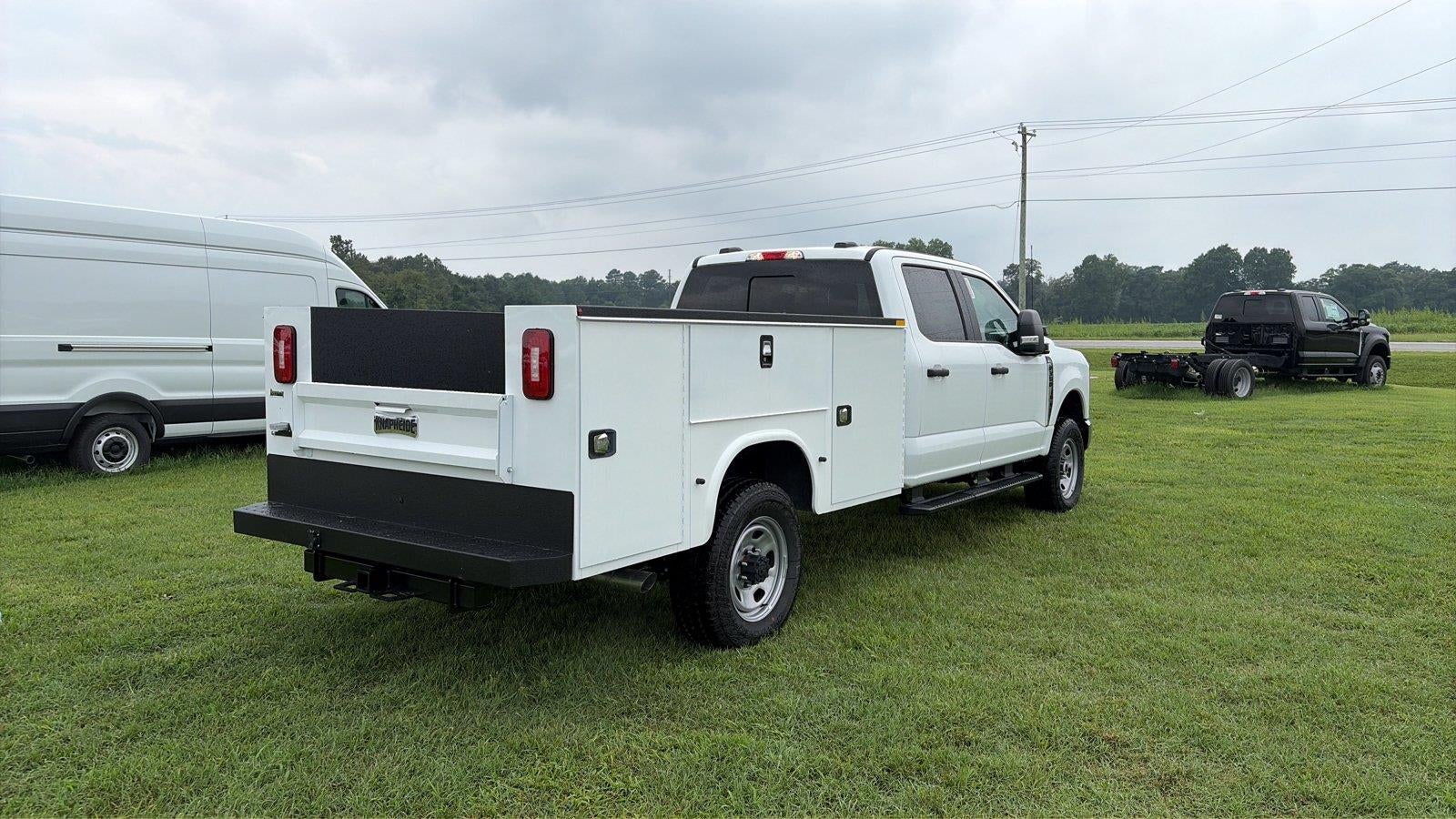 2026 Ford Super Duty F-350 SRW XL