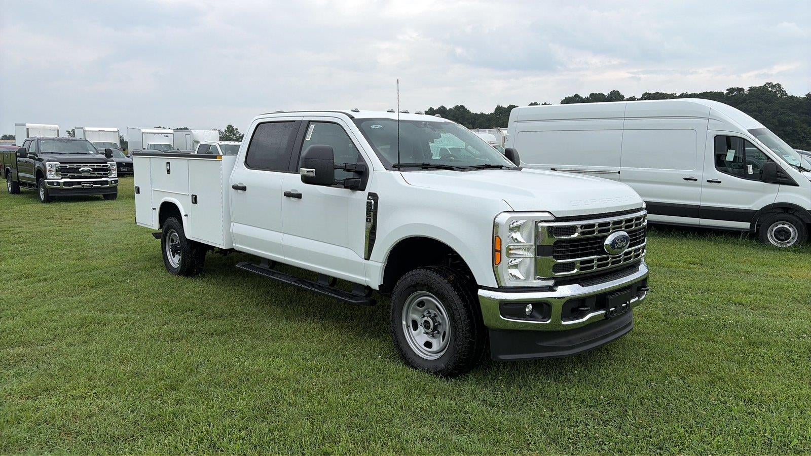 2026 Ford Super Duty F-350 SRW XL