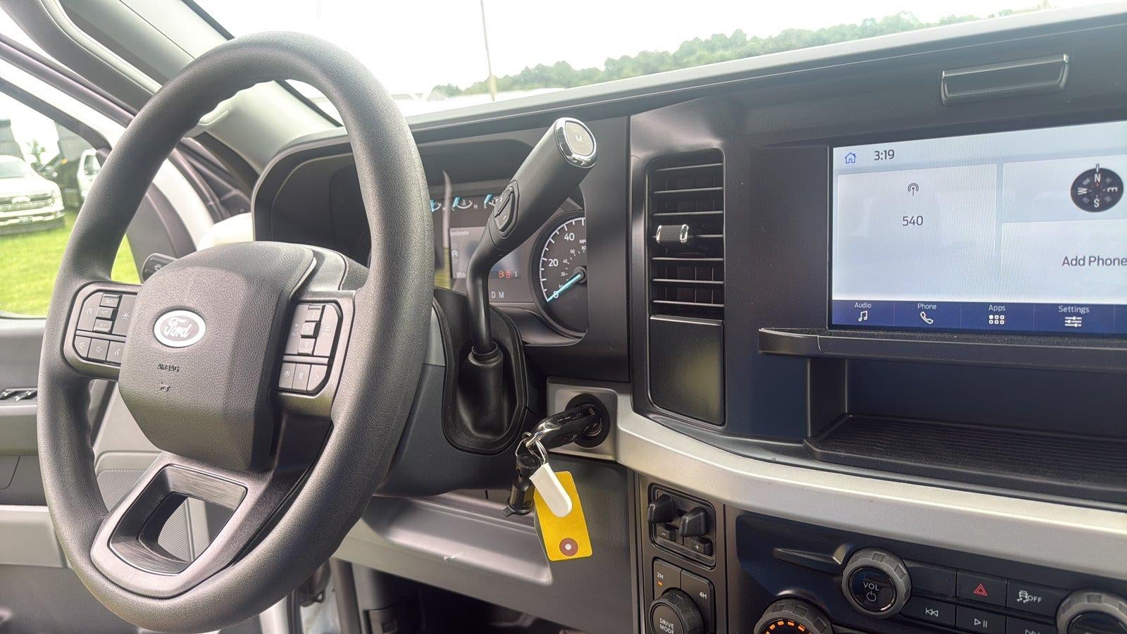 2026 Ford Super Duty F-350 SRW 9' KNAPHEIDE SERIVE BODY, REMOTE LOCKS, SPRAY IN LINER, CLASS V HITCH