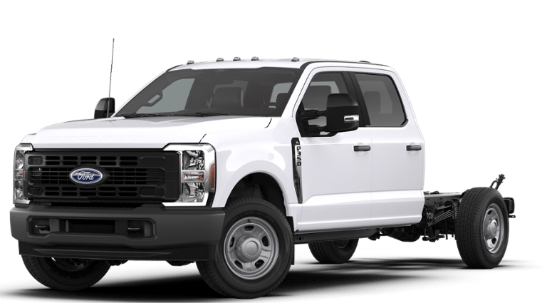 2026 Ford F-350 XL 4x4 Crew Cab 179-In SRW's photo