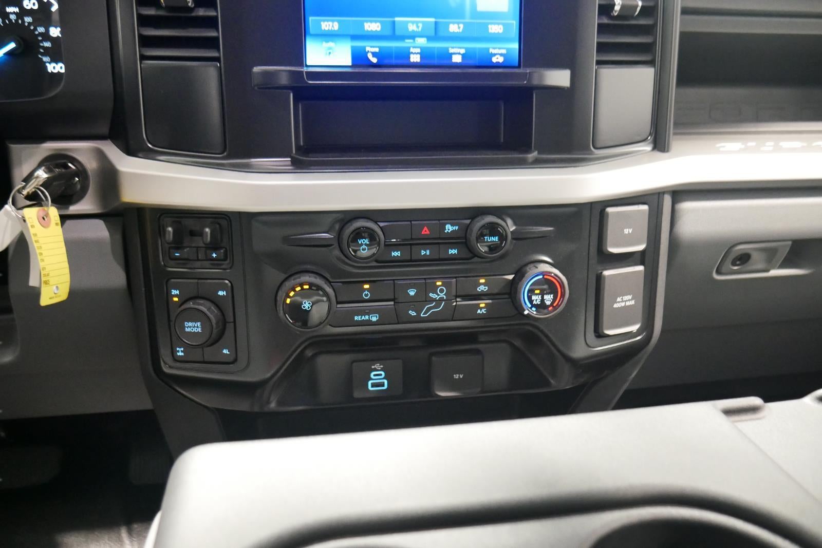 2025 Ford Super Duty F-350 9' KNAPHEIDE SERVICE BODY, REMOTE LOCKS & LIGHTS, SPRAY IN LINER, CLASS V HITCH