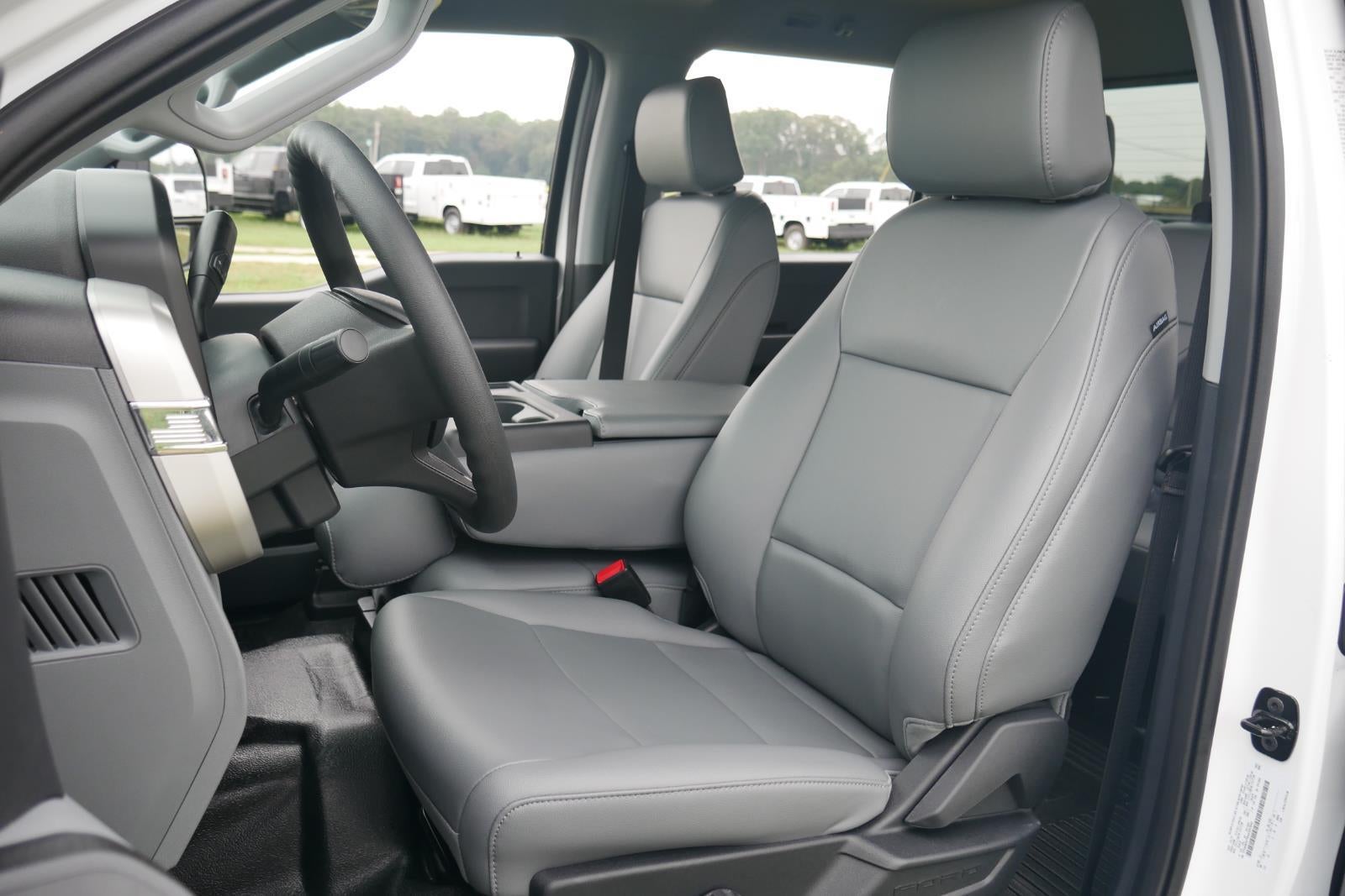 2025 Ford Super Duty F-350 XL