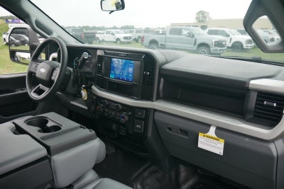 2025 Ford Super Duty F-350 9' KNAPHEIDE SERVICE BODY,REMOTE LOCKS, SPRAY IN LINER, CLASS V HITCH, LED COMPARTMENT LIGHTS
