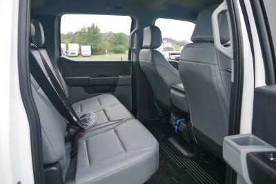 2025 Ford Super Duty F-350 9' KNAPHEIDE SERVICE BODY,REMOTE LOCKS, SPRAY IN LINER, CLASS V HITCH, LED COMPARTMENT LIGHTS