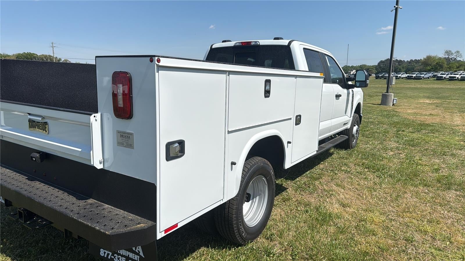 2026 Ford Super Duty F-350 DRW Lariat