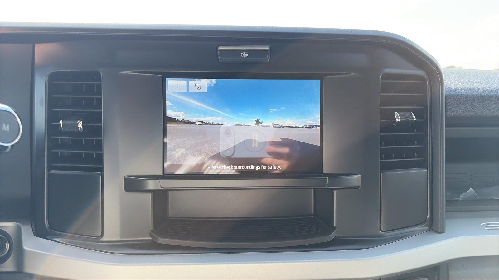 2027 Ford Super Duty F-350 SRW XL