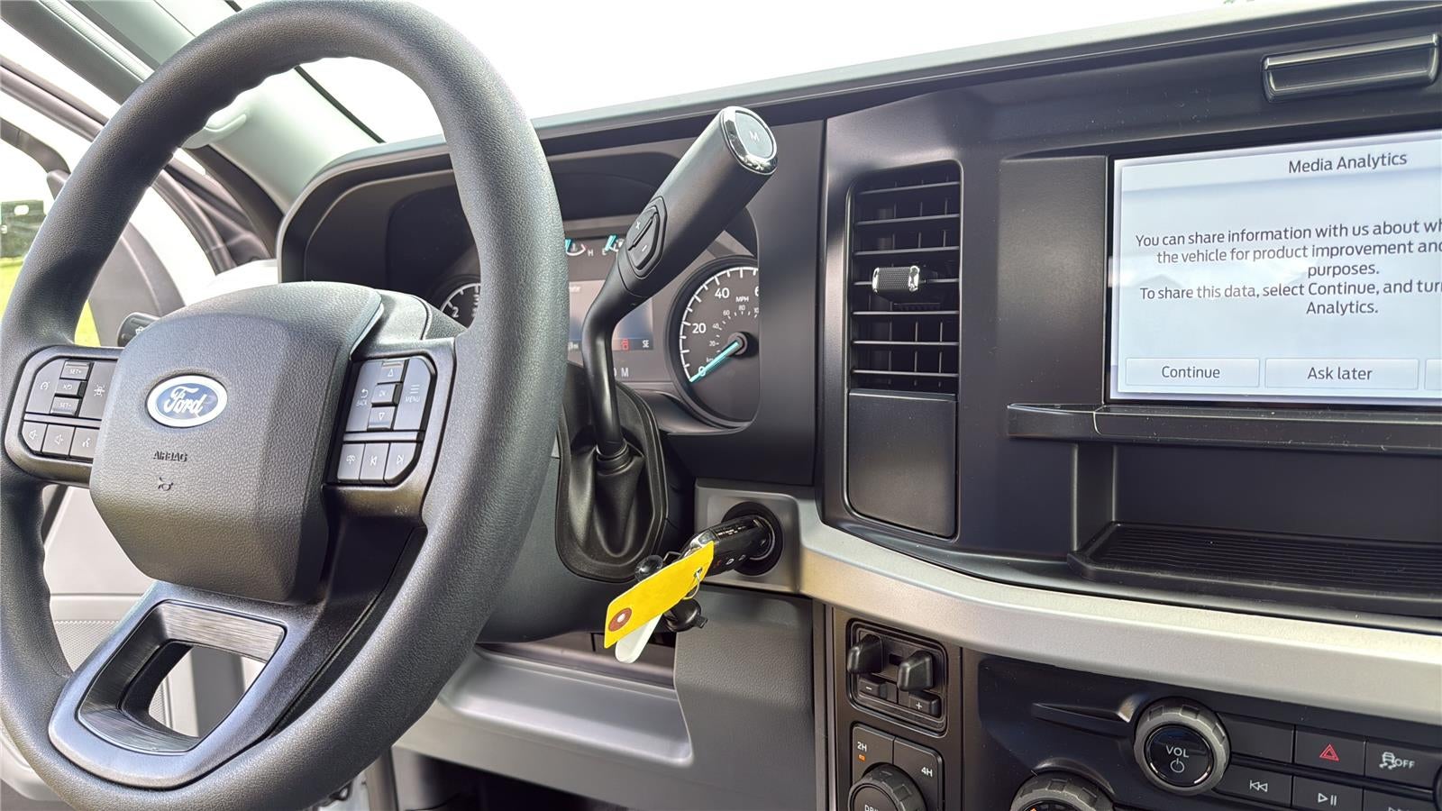 2026 Ford Super Duty F-450 DRW XL CHASSIS ONLY