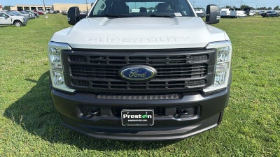 2026 Ford Super Duty F-450 Drw XL CHASSIS ONLY