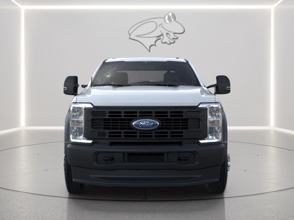 2026 Ford Super Duty F-450 DRW XL CHASSIS ONLY