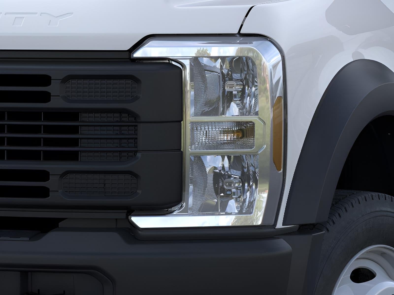 2026 Ford Super Duty F-450 DRW XL CHASSIS ONLY