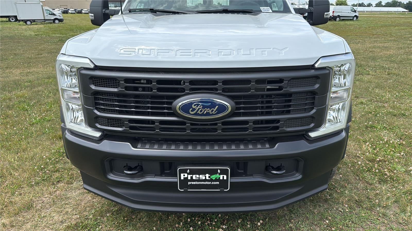 2026 Ford Super Duty F-450 DRW XL CHASSIS ONLY