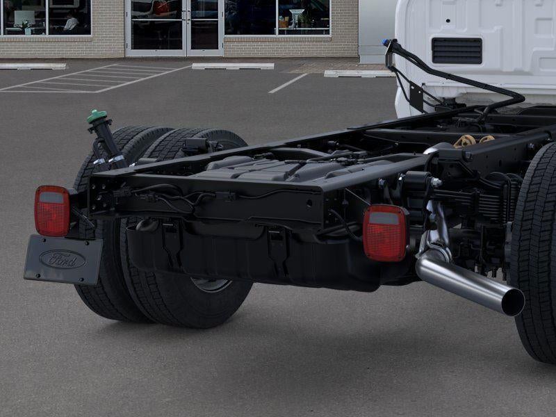 2025 Ford Super Duty F-450 DRW XL