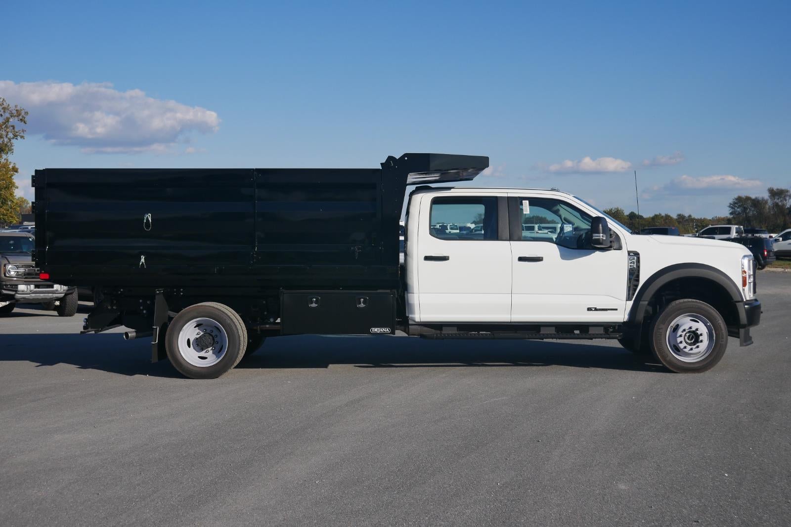 2025 Ford Super Duty F-450 DRW XL