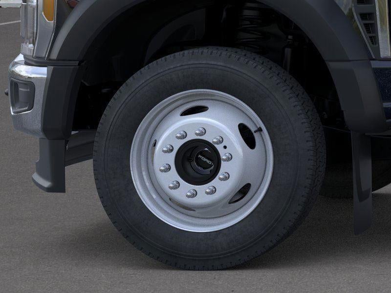 2026 Ford Super Duty F-450 DRW XL CHASSIS ONLY