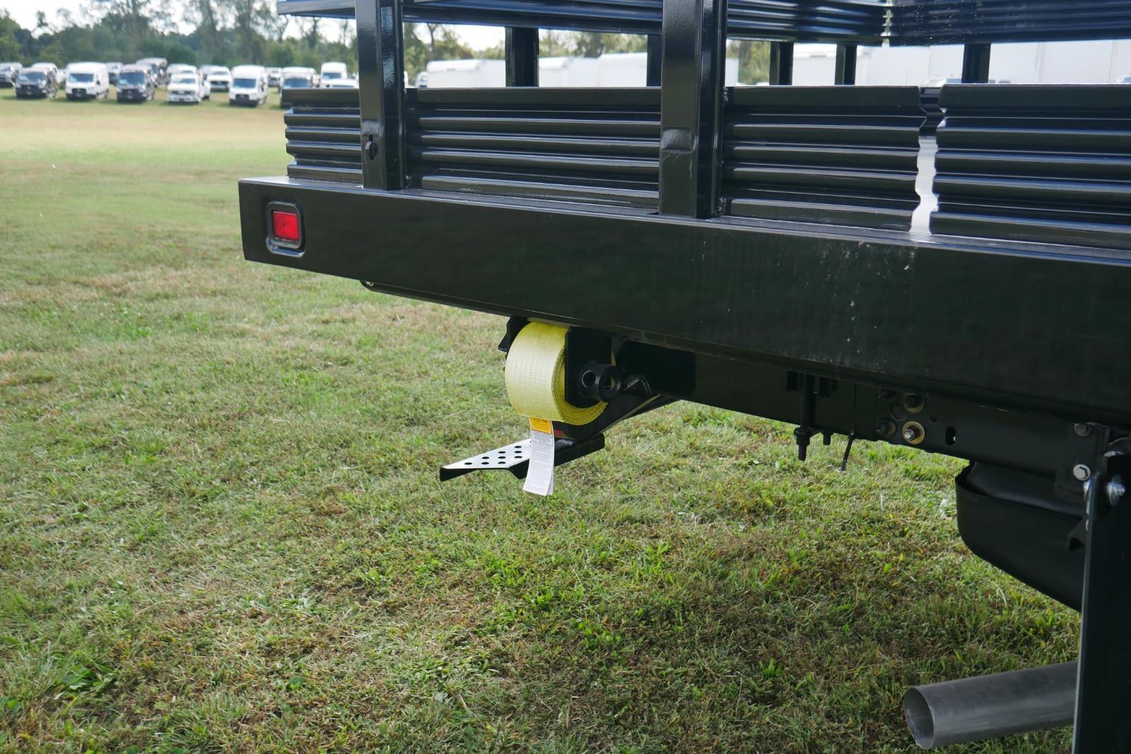 2025 Ford Super Duty F-550 DRW XL