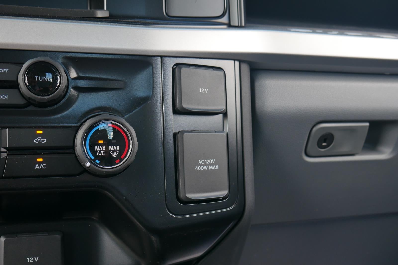 2025 Ford Super Duty F-550 DRW XL