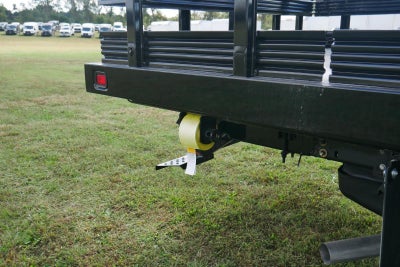 2025 Ford Super Duty F-550 DRW 16' KNAPHEIDE HEAVY DUTY PLATFORM BODY, STEEL RACKS, SLIDING UNDER BODY WINCHES, 48" UNDERBODY TOOL BOX