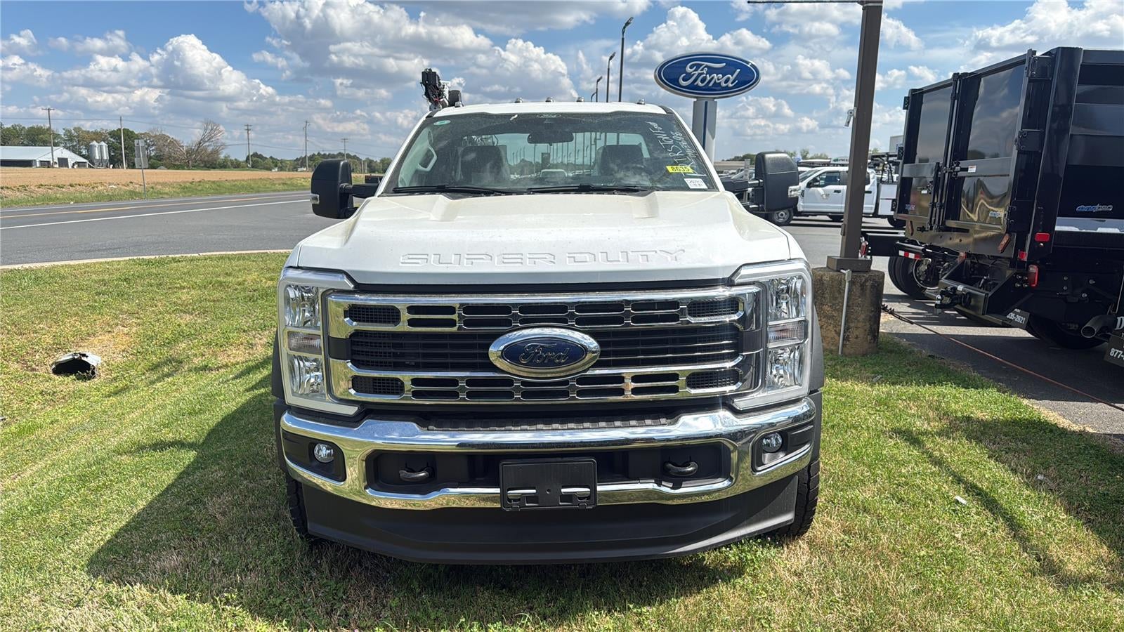 2025 Ford Super Duty F-600 DRW XL