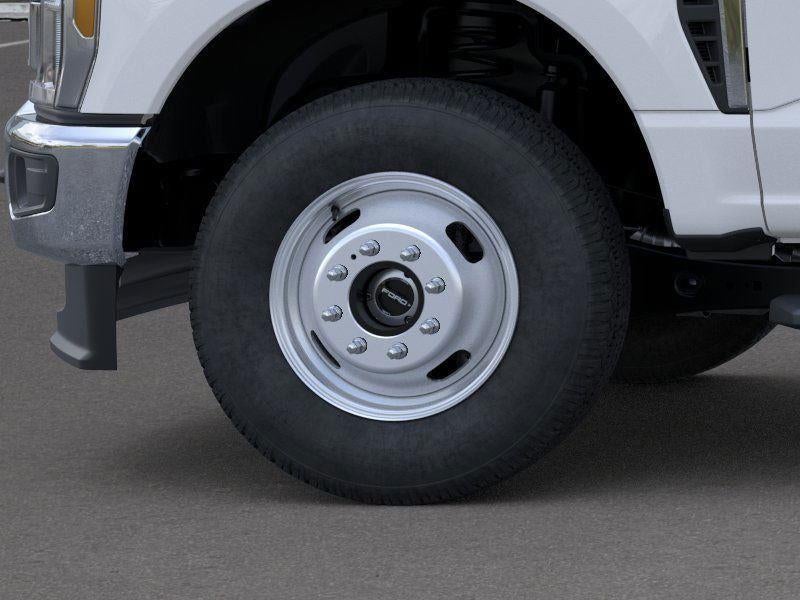 2025 Ford Super Duty F-350 DRW 9' KNAPHEIDE KUV STYLE KC ENCLOSED SERVICE BODY, CLASS V HITCH, MASTER LOCK SYSTEM