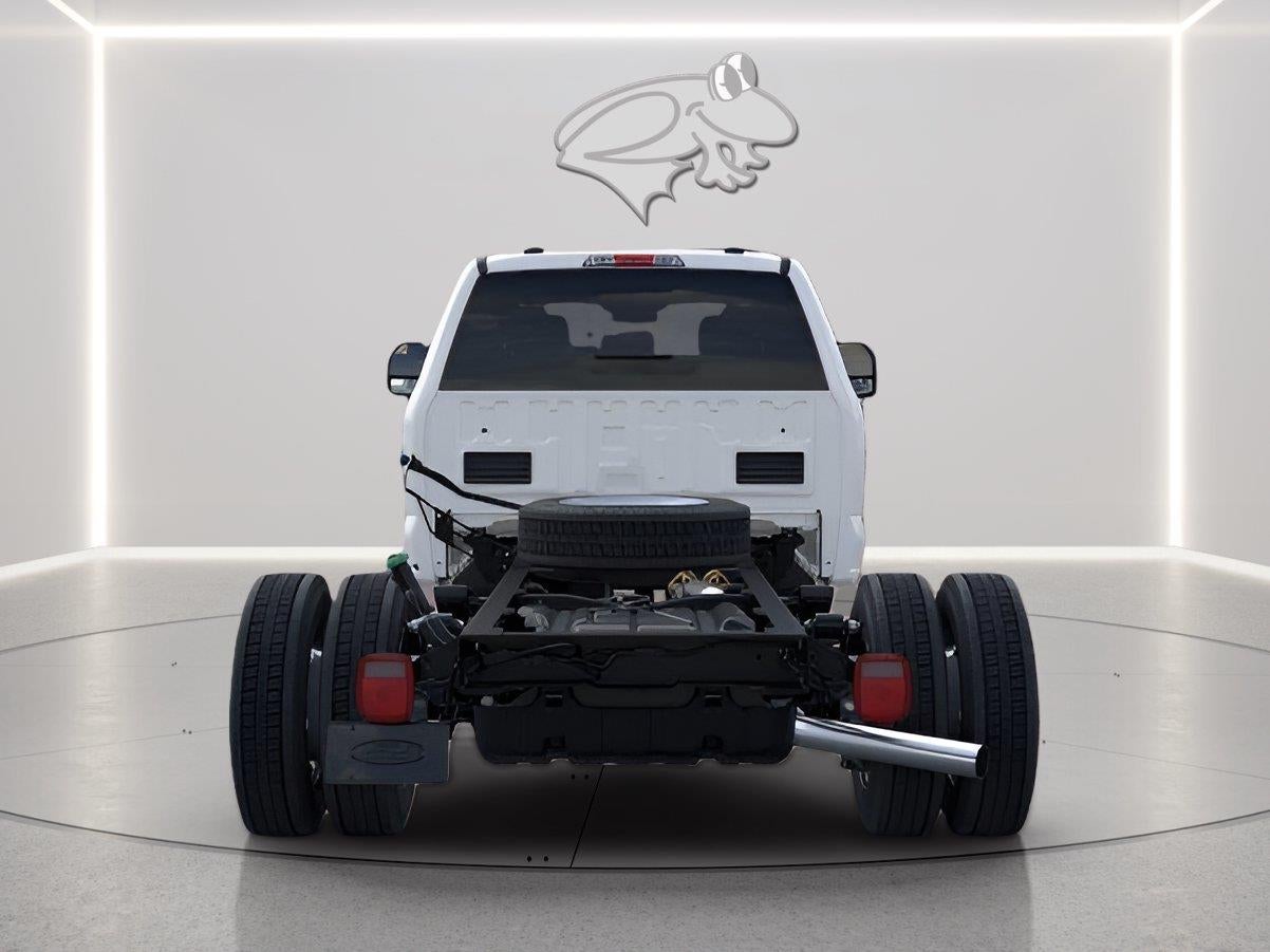 2026 Ford Super Duty F-550 Drw XL CHASSIS ONLY