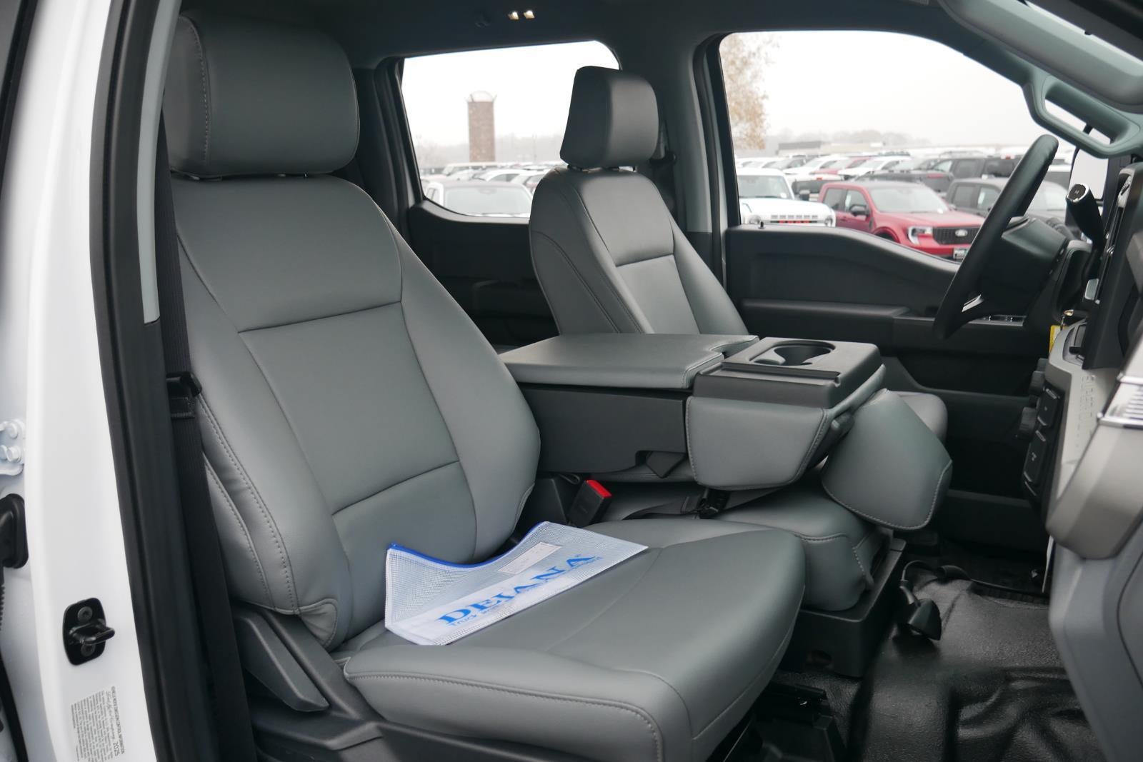 2026 Ford Super Duty F-550 DRW 12' RUGBY HEAVY DUTY LANDSCAPER, MAUNAL TARP, 48'" BARN DOORS, COMBO HITCH