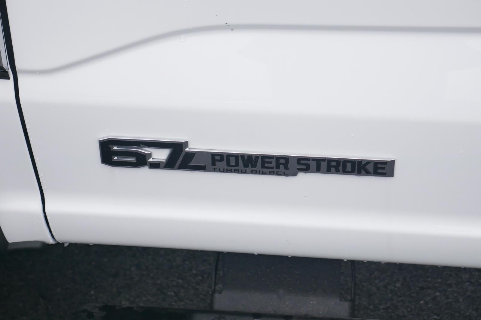 2026 Ford Super Duty F-550 DRW 12' RUGBY HEAVY DUTY LANDSCAPER, MAUNAL TARP, 48'" BARN DOORS, COMBO HITCH