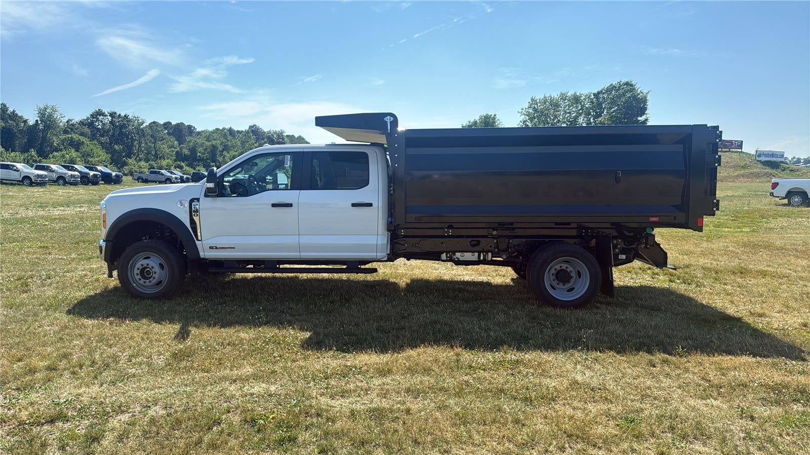 2026 Ford Super Duty F-550 DRW XL