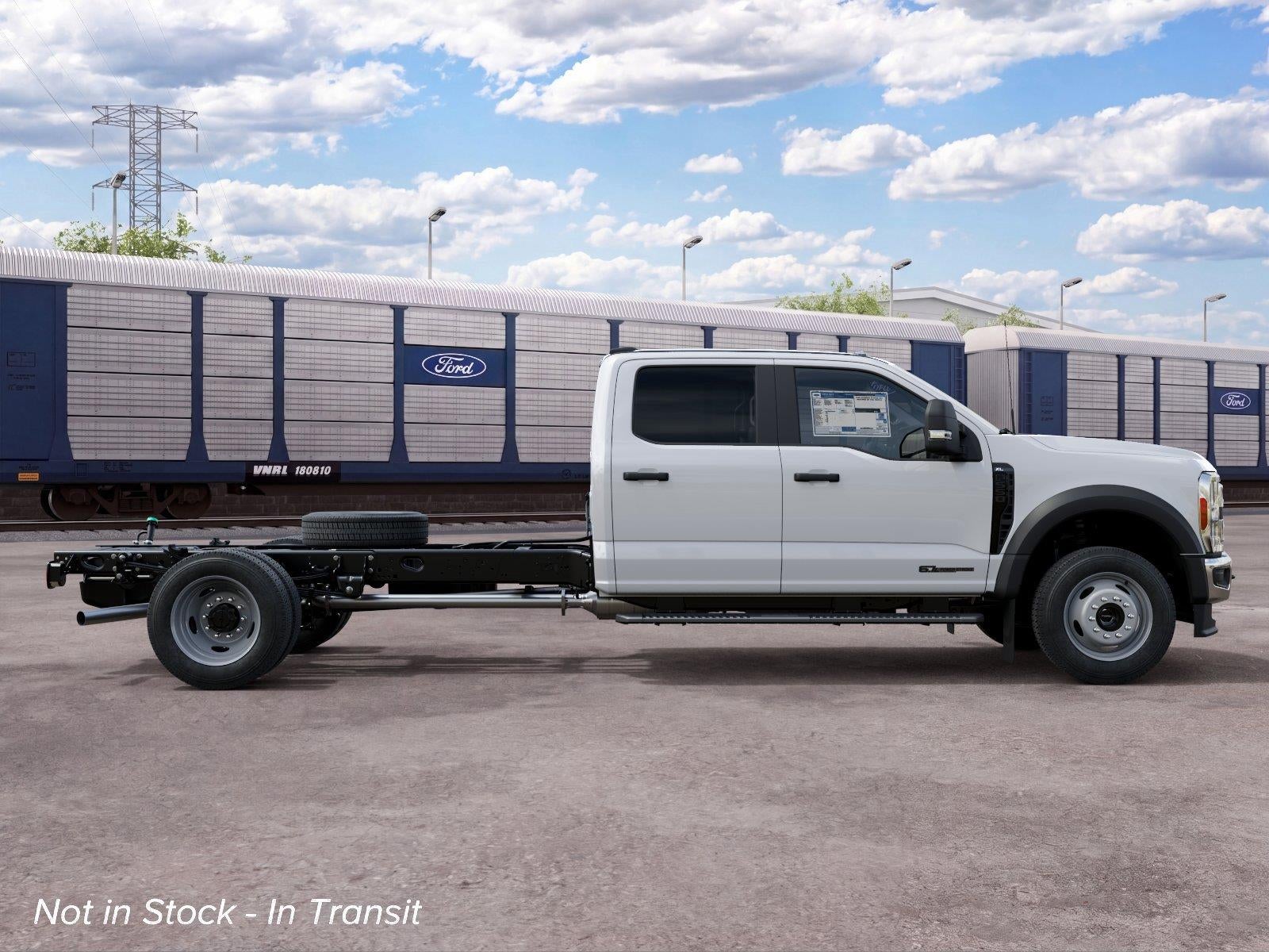 2027 Ford Super Duty F-550 DRW XL