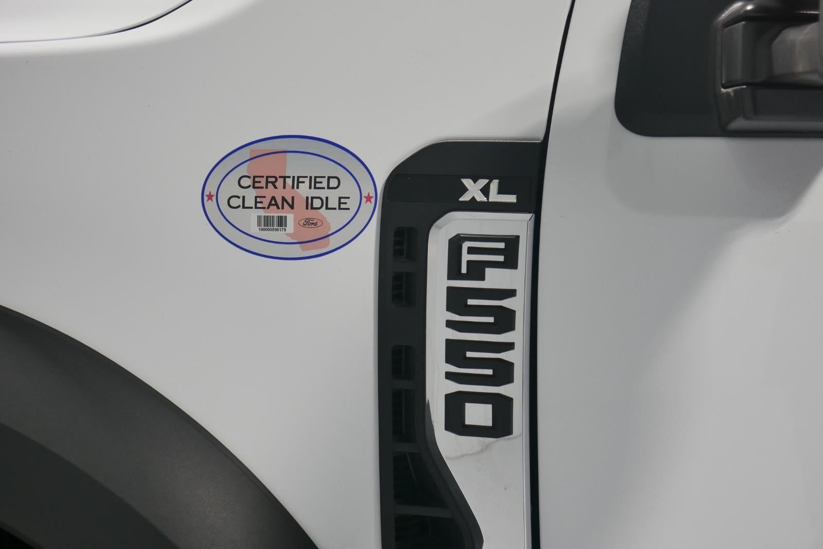 2026 Ford Super Duty F-550 DRW 9' DYNAPRO 3-4 YARD DUMP, BUYERS L-PAK TOOL BOX, 1/4 CABSHIELD MANUAL TARP, FULL COMBO HITCH 2 5/16"