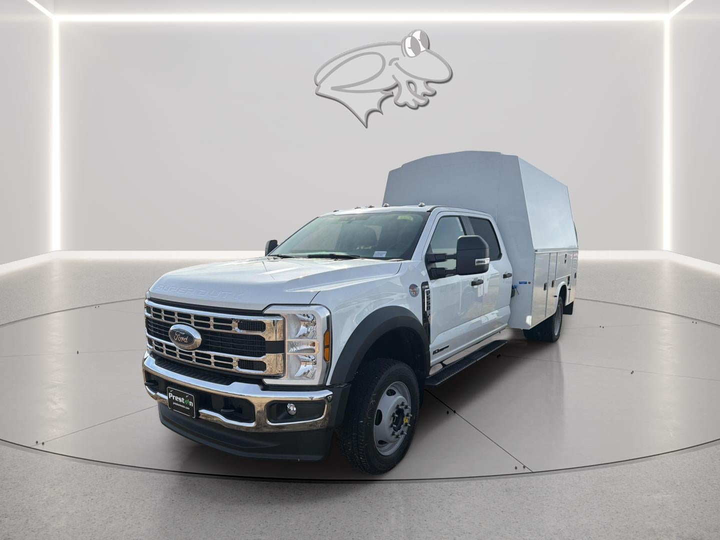 2026 Ford Super Duty F-550 DRW XL