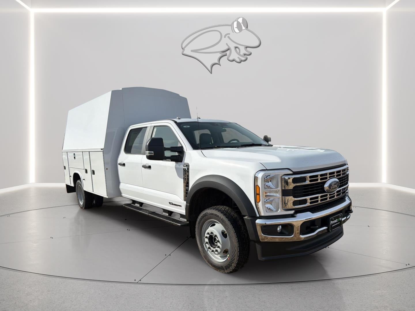 2026 Ford Super Duty F-550 DRW XL