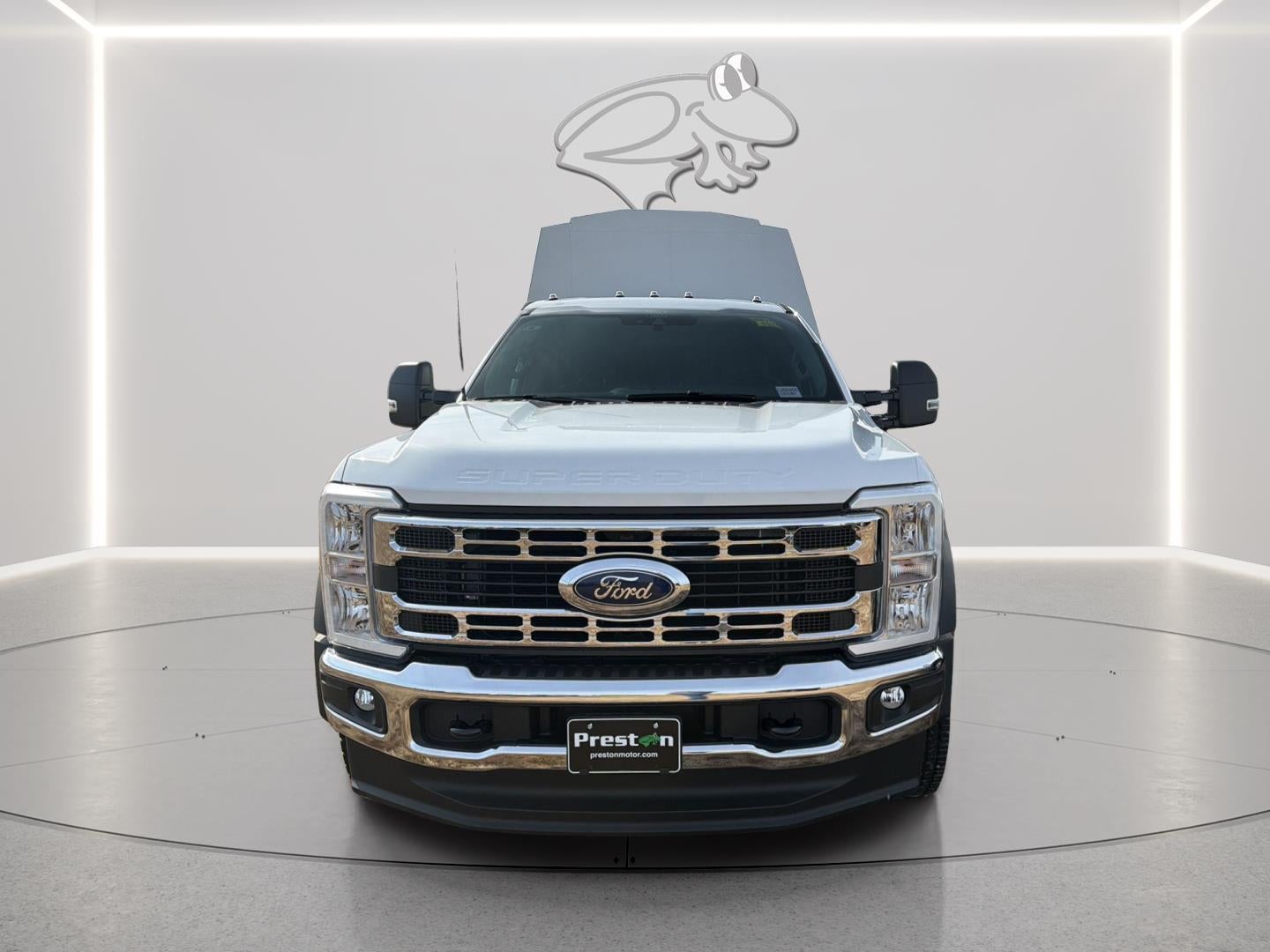 2026 Ford Super Duty F-550 DRW XL