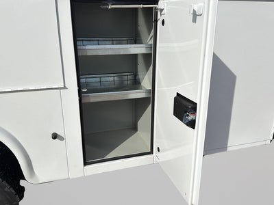 2026 Ford Super Duty F-550 DRW XL