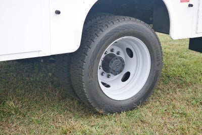 2025 Ford Super Duty F-450 DRW 11' KNAPHEIDE KUV KC ENCLOSED SERVICE BODY, 3 BOW LADDER RACK, HITCH