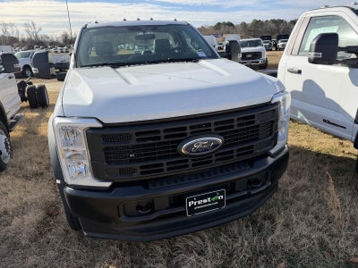 2025 Ford Super Duty F-550 DRW XL CHASSIS ONLY
