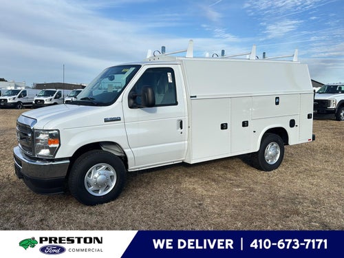 2026 Ford E-Series Cutaway 10' KNAPHEIDE KUV UTILITY VAN, MASTER LOCKING SYSTEM, CLASS V HITCH, 3 BOW LADDER RACK