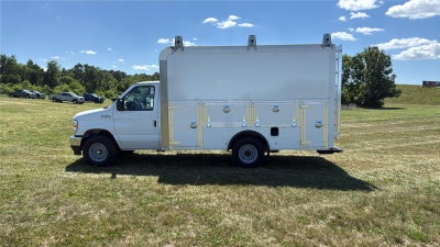 2027 Ford E-Series Cutaway 12' DURA-CUBE MAX FRP ENCLOSED SERVICE BODY, POWER LOCKS, 3 BOX LADDER RACK, BACK UP CAMERA