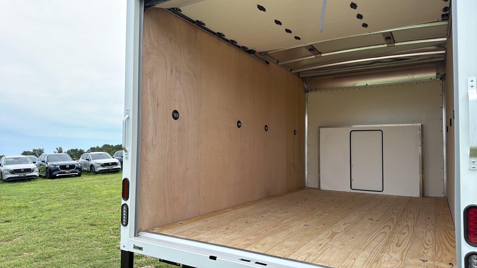 2027 Ford E-Series Cutaway 14' DURACUBE ALUMINUM BODY, ROLL UP DOOR