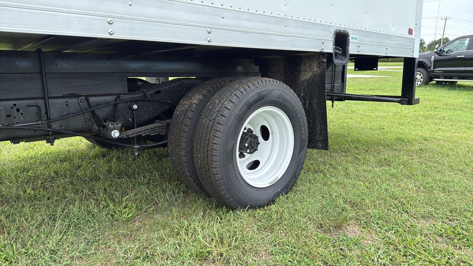 2027 Ford E-Series Cutaway 14' DURACUBE ALUMINUM BODY, ROLL UP DOOR